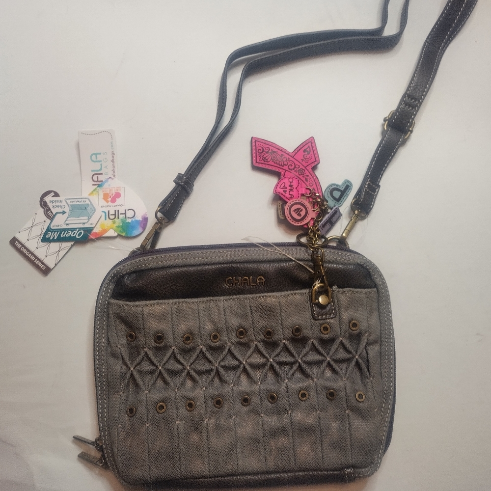 CHALA Crossbody Bag in Grey - Picture 4 of 12